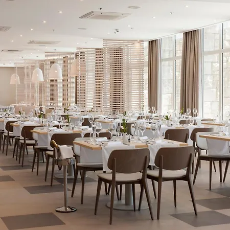 Hotel Bluesun Jadran