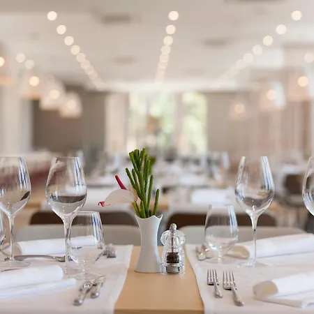 Hotel Bluesun Jadran 5*